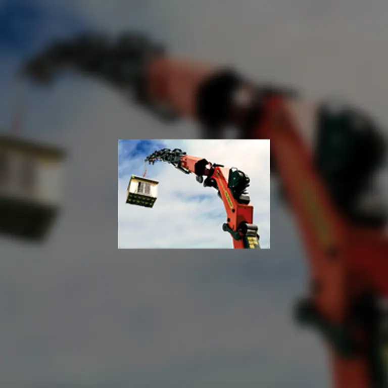 Biggest knuckle boom crane