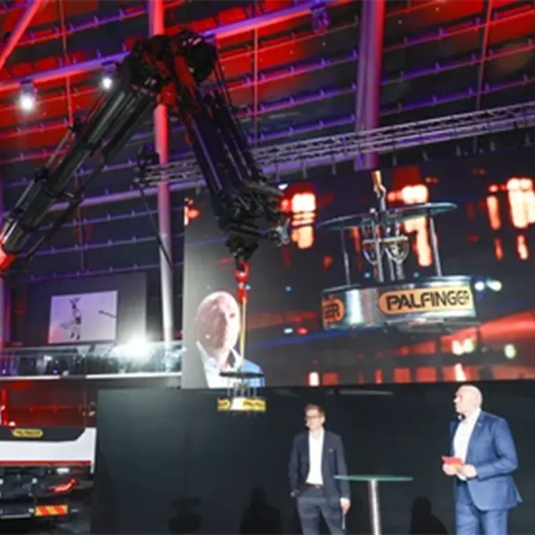 Thumbnail of Palfinger EMEA crane.